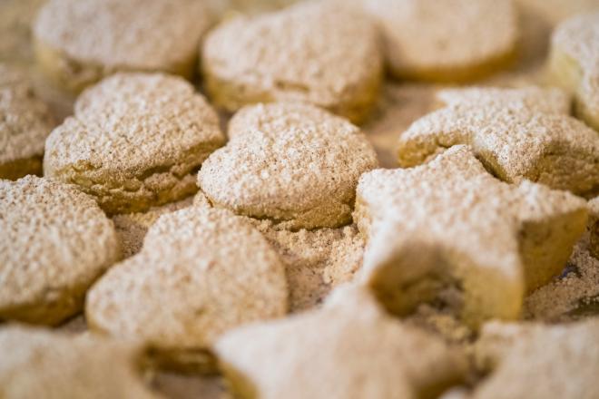 Cookies in random shapes